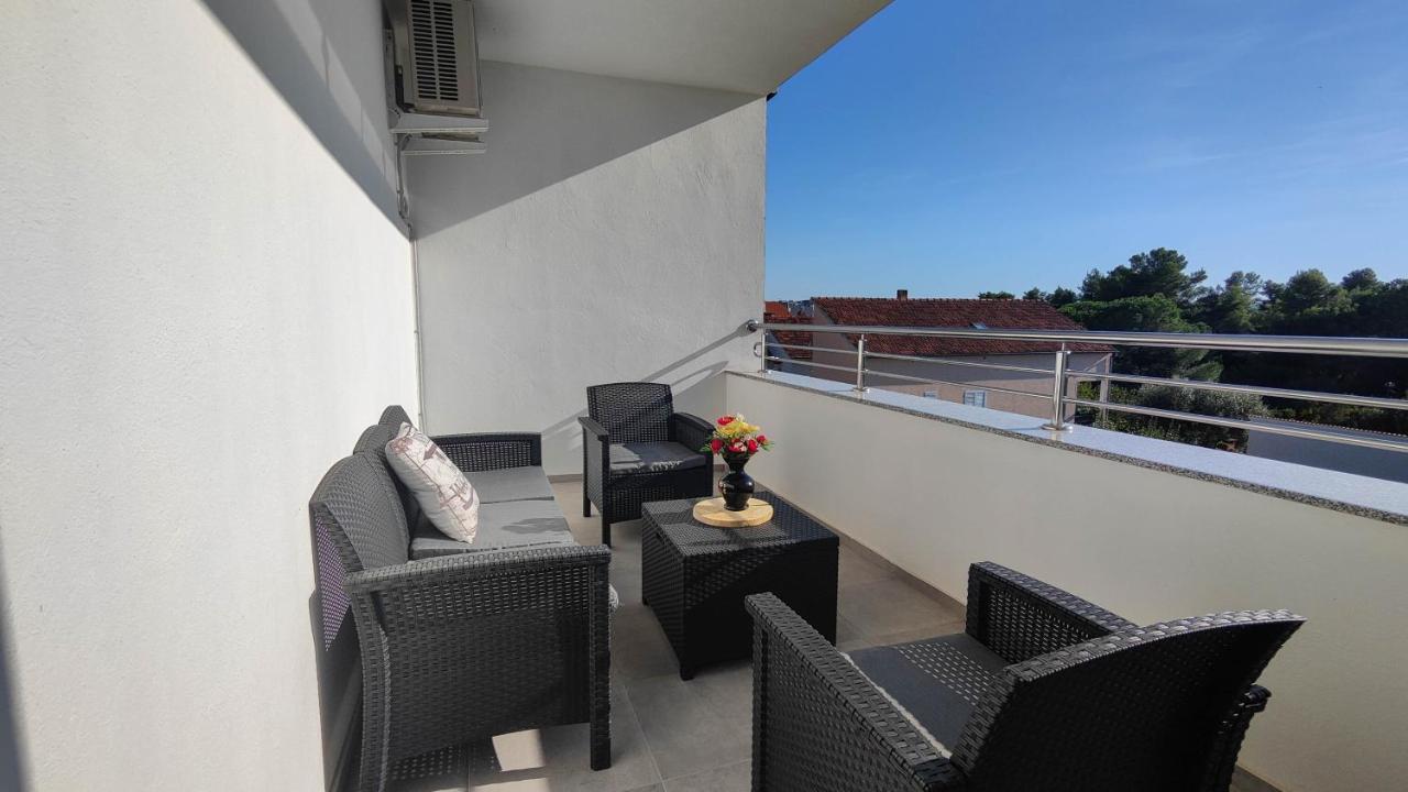 Gold And Silver Apartment Задар Екстериор снимка
